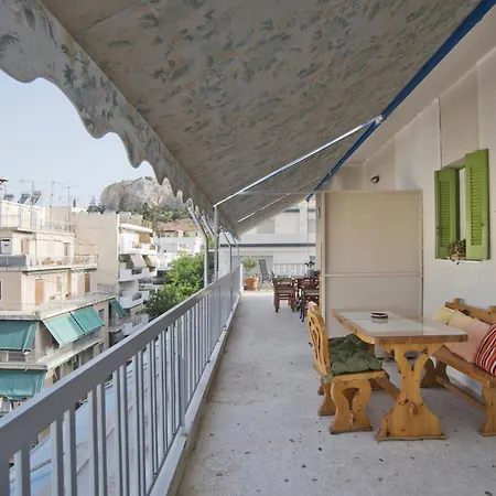 Sunny View In Koukaki * Athens